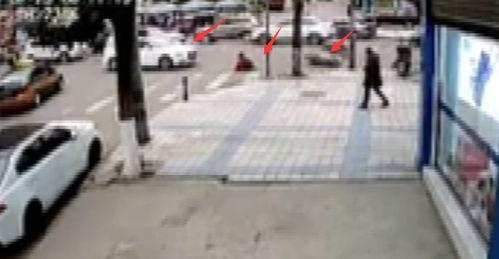 国内摩托车事故视频,剖析事故瞬间，揭示安全行车之道